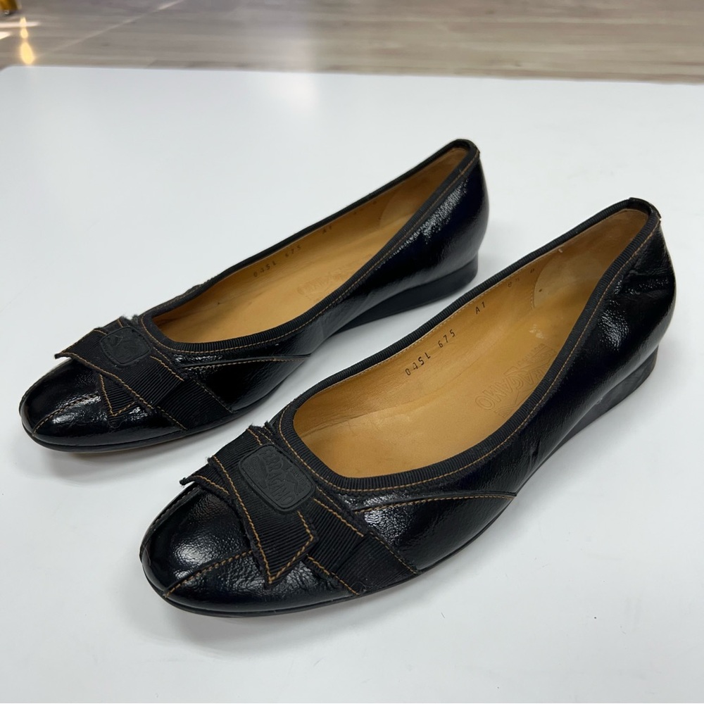 Salvatore Ferragamo Patent Leather Ballet Flat Shoes Size 8.5 - Picture 2 of 15